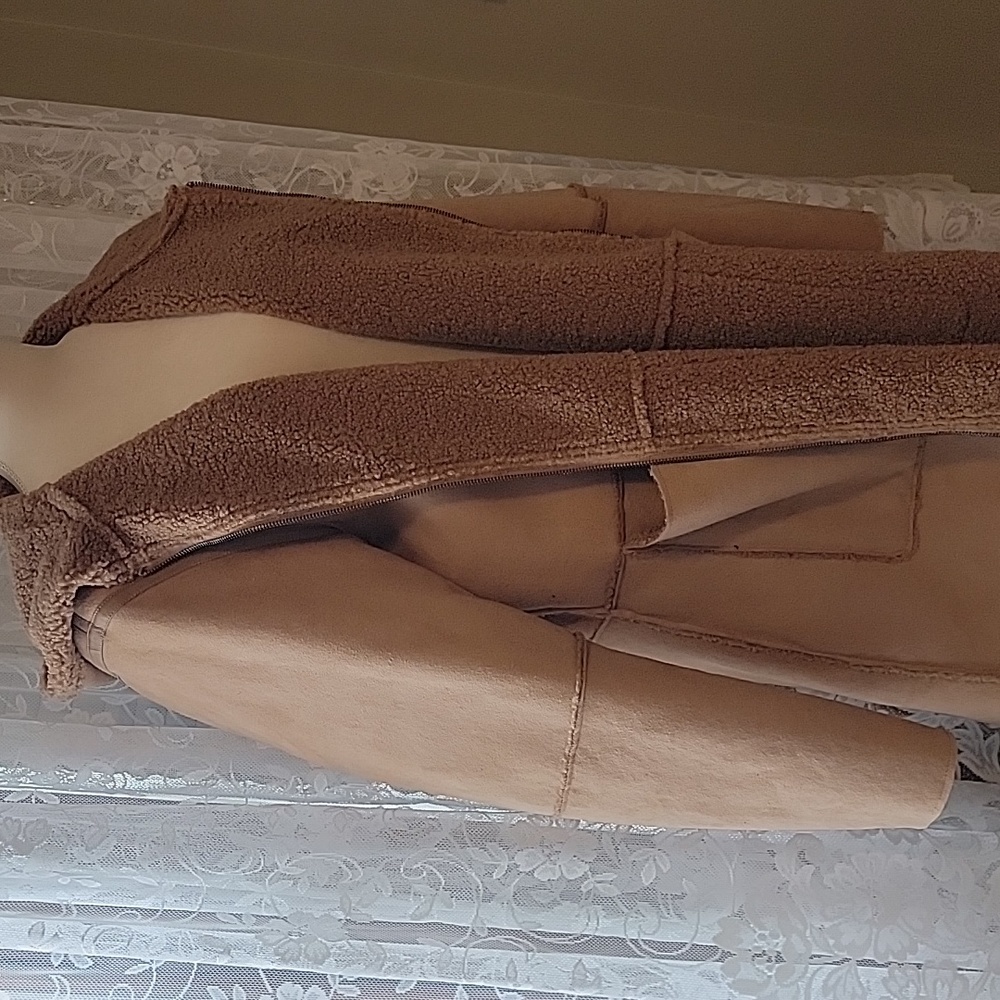 Coat - Picture 2 of 2